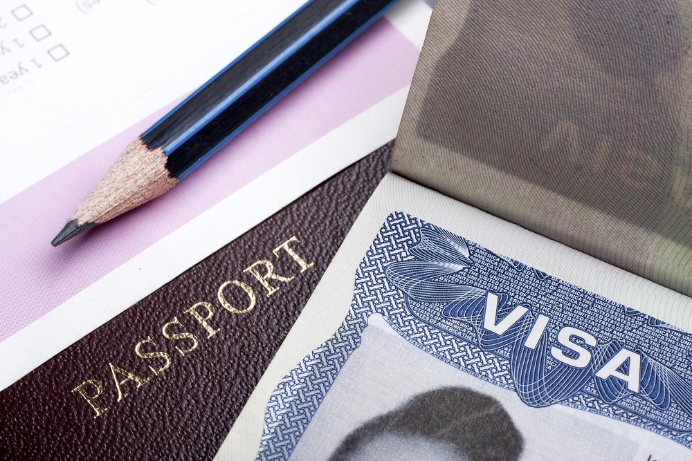 ¿Qué Es Un Permiso Especial de  Inmigrante?