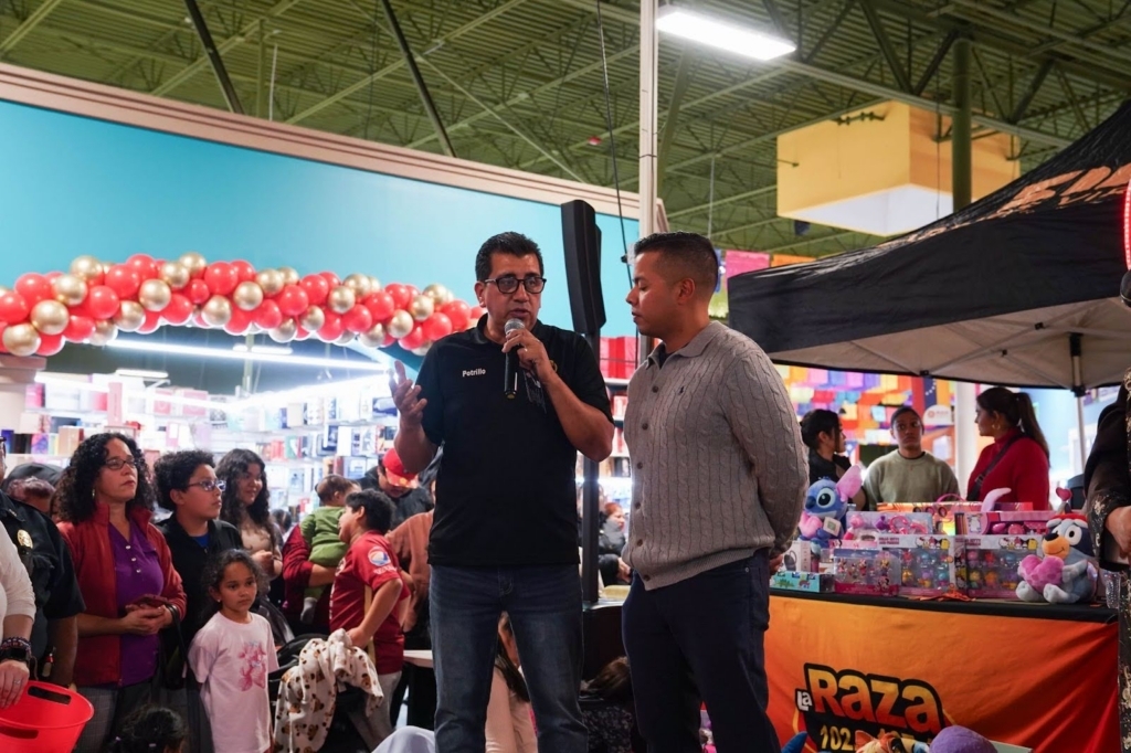 Three Kings Day at Plaza Las Américas