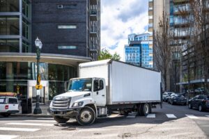 Cómo Demandar a una Compañía de camiones de transporte