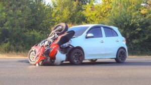 ¿Cuál es el acuerdo promedio por un accidente de motocicleta?